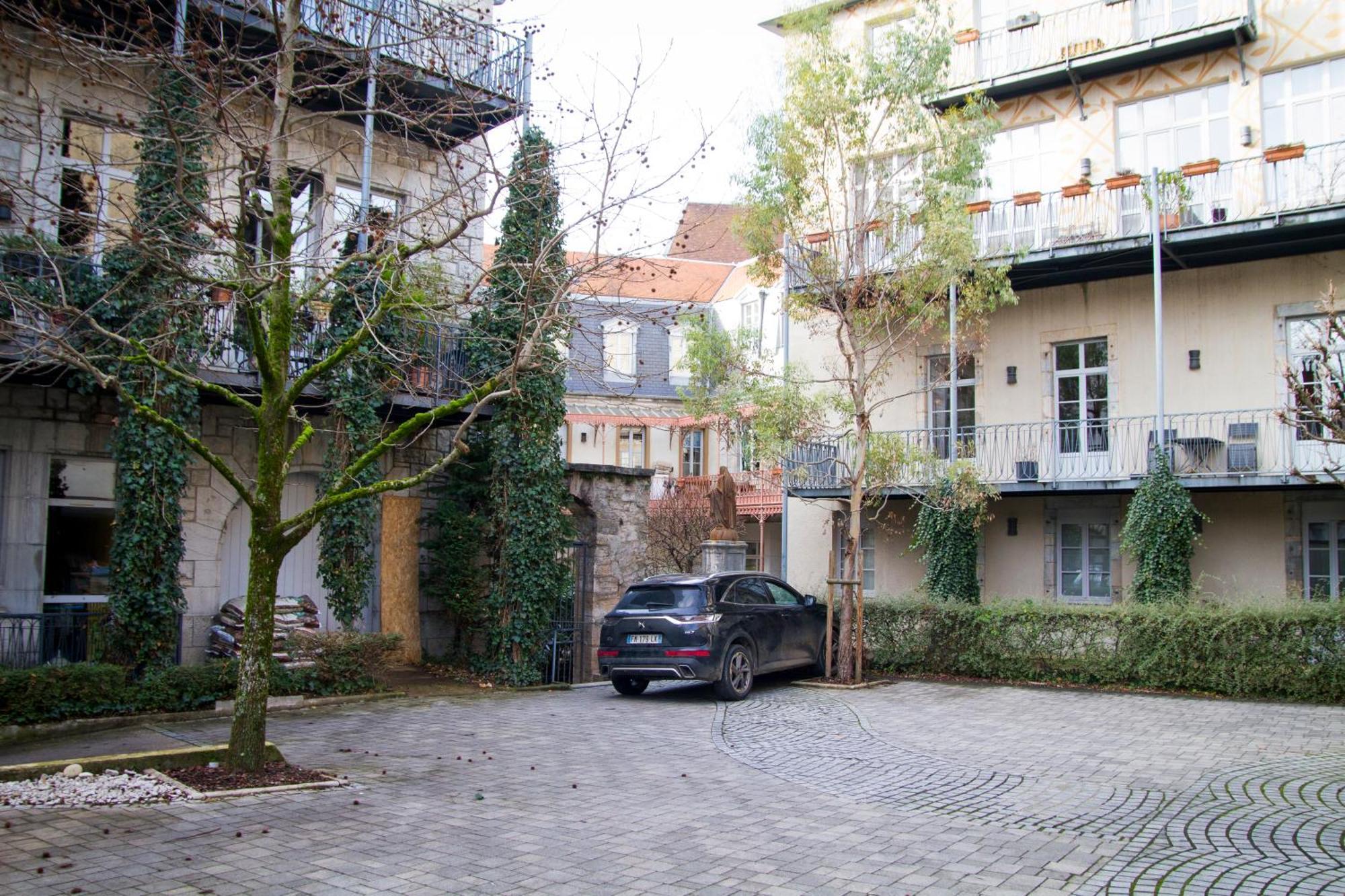 Le Select - Hypercentre Standing Wifi Apartment Besancon Exterior photo